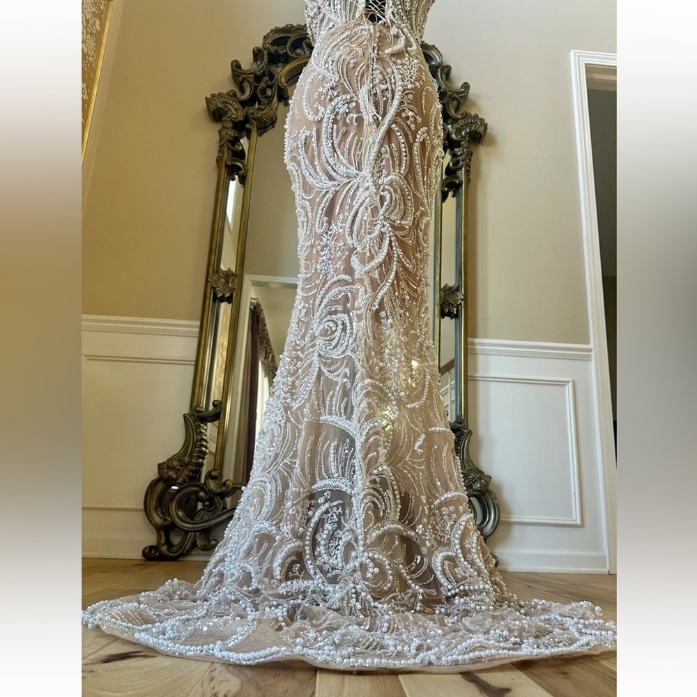 Crystal Beaded Engagement Bridal Sweetheart Neckline Custom Gown Beige Size 4 - Picture 10 of 16